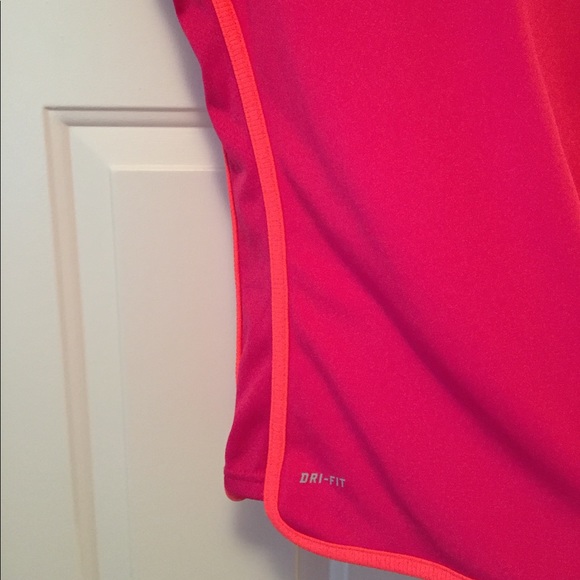 Nike Pro Dri-Fit Shirt NWOT - Picture 4 of 6